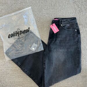 NWT EDIKTED RAELYNN HIGH RISE WIDE LEG JEANS.Black stoned washed in size Med.